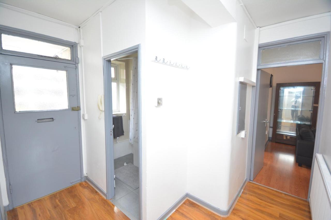 Beautiful London 2 Bedroom Flat Near Finsbury Park المظهر الخارجي الصورة